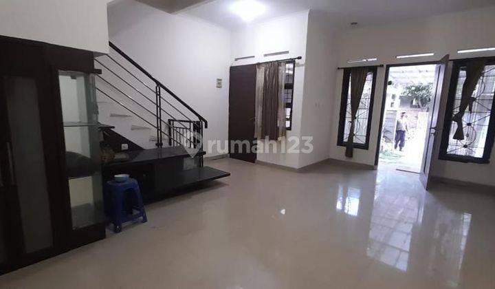 DIJUAL RUMAH MINIMALIS 2LT DWKA di Terusan buah batu SHM Bagus 2