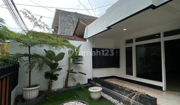 Di Jual Cepat Rumah Cantik 2lt Baru Renovasi Siap Huni Di Sukaluyu Lokasi Strategis Cocok Untuk Rumah Kost Kantor /Tempat Usaha Shm 1