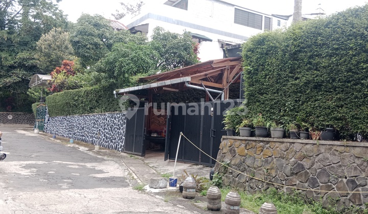 Dijual Cepat Rumah Besar di Ciumbuleuit Cocok untuk Rumah Kost Dekat Kampus Unpar Itb Unpad Shmsangat Recomended Sekeliling Sudah Rumah Kost