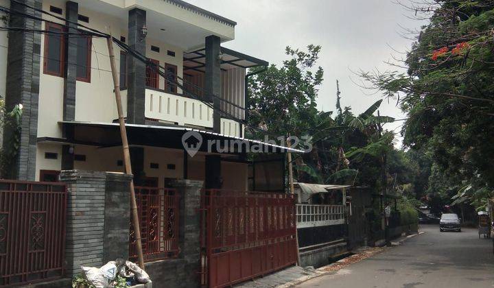 Disewakan /Kontrak Rumah Minimalis 2 Lantai Di Buah Batu Bandung Shm 2