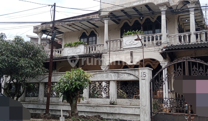 For Sale Quick!!!Large 2Lt HouseSuitable for Boarding House/Office in Turangga Below Market 2
