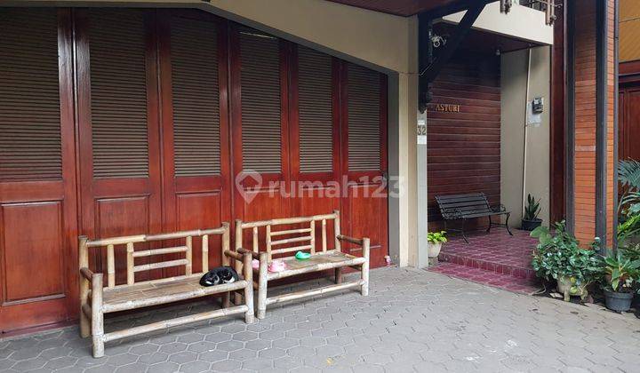 Dijual Rumah Besar 2lt Di Mainroad Turangga Shm Cocok Untuk Kantor /Tempat Usaha  1