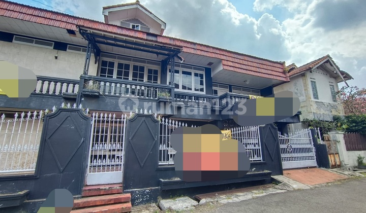 For Sale Quick Land Calculation Large House in the Center of Bandung City Turangga Buah Batu SHM Suitable for Residential House / Boarding House SHM 2