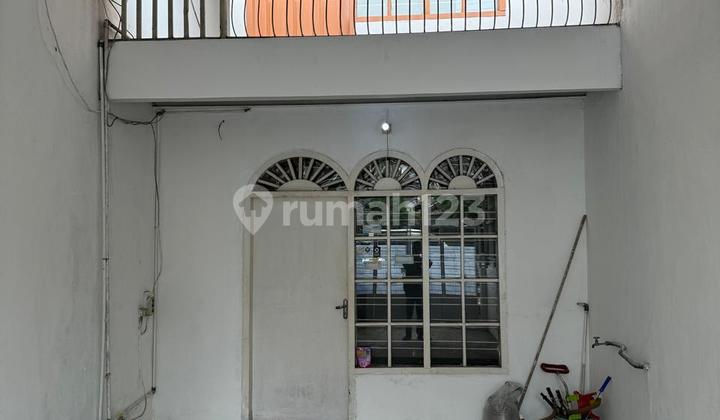 For Rent 2-Story House suitable for Office in Buah Batu, Strategic Location, SHM 2