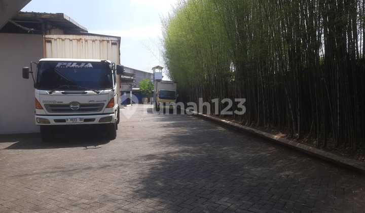 For Sale or For Rent Warehouse Dicampurejo Boja 1