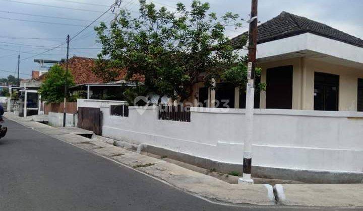 Dijual Rumah Hook Di Gedungbatu Dekat Sampokong Lt.268 5kt 2km 2