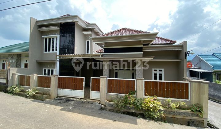 Quick Sale Cheap Luxury House Ungaran City 1
