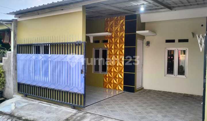 Dijual Rumah Bagus Perbatasan Klipang Semarang 1