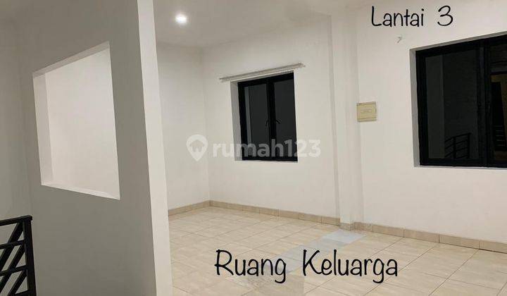For Rent Rumah Baru Kawasan Kartini Jakarta Pusat 7