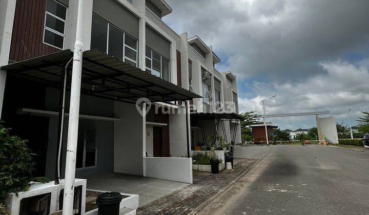 Rumah 2 Lantai Full Renov Tinggal Bawa Koper Dan Barang 2