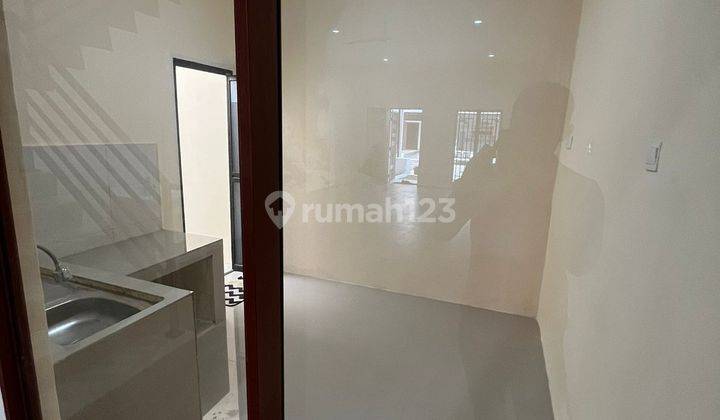 Rumah 2 Lantai Full Renov Tinggal Bawa Koper Dan Barang 4