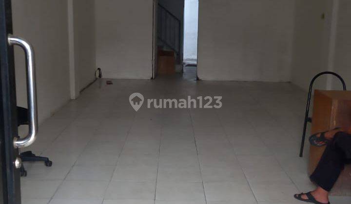 Disewakan Ruko Gandeng Kedoya Raya  5