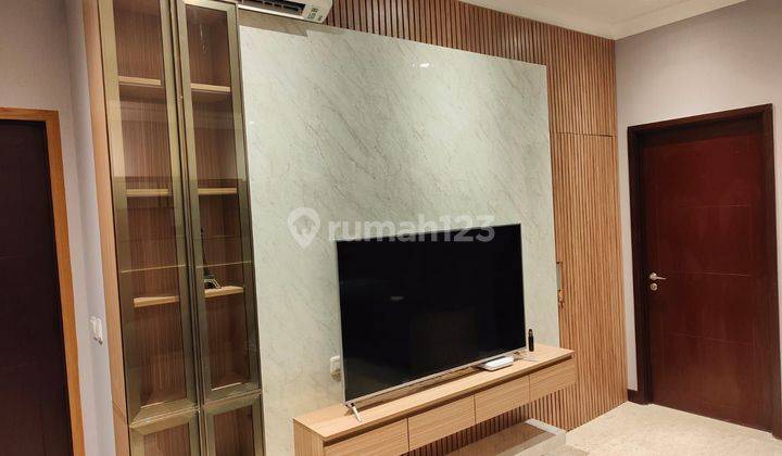 Disewakan apartemen permata hijau suites full furnished  2