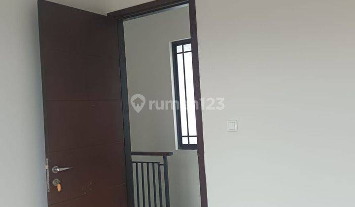 Disewakan termurah rumah green lake city 6x18 2