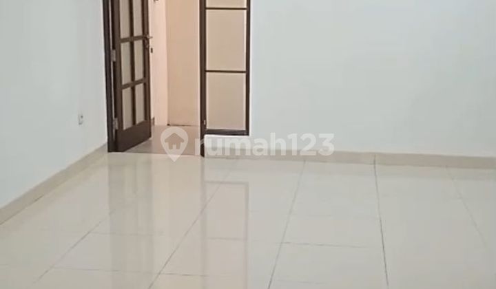 Disewakan Cluster East Asia Green Lake City