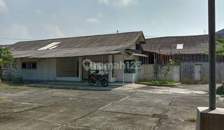 Jual Eks Pabrik Di Pusat Kota Karawang. Lokasi Strategis. Hitung tanah saja Pabrik 4
