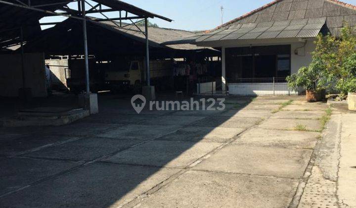 Jual Eks Pabrik Di Pusat Kota Karawang. Lokasi Strategis. Hitung tanah saja Pabrik 7