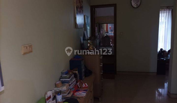 Rumah 2 Lantai Jakarta Selatan 1