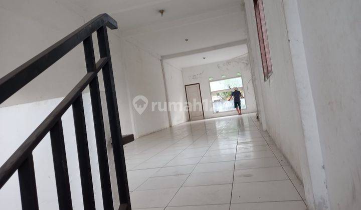 Disewakan Ruko 2 Lantai di Jalan Poros MT Haryono 4