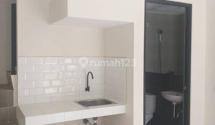M House Araya Ruko 3 Lantai, Araya Malang he024  6