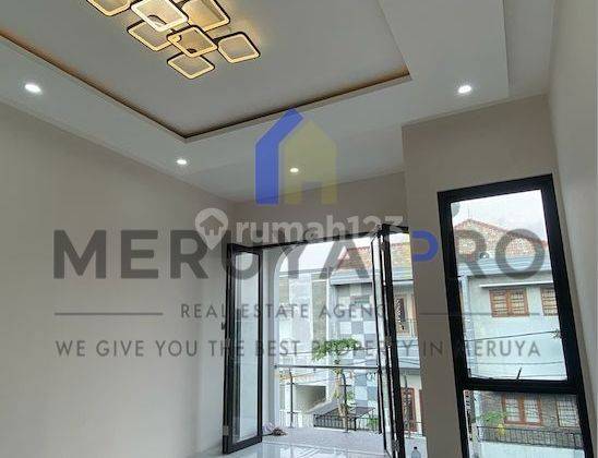 Rumah Baru Siap Huni Semi Furnish di Kav Dki Meruya Utara 2