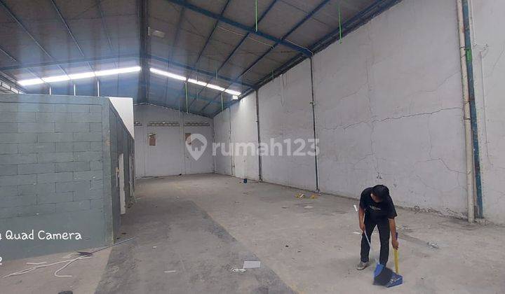 Gudang disewakan ex mayora  3