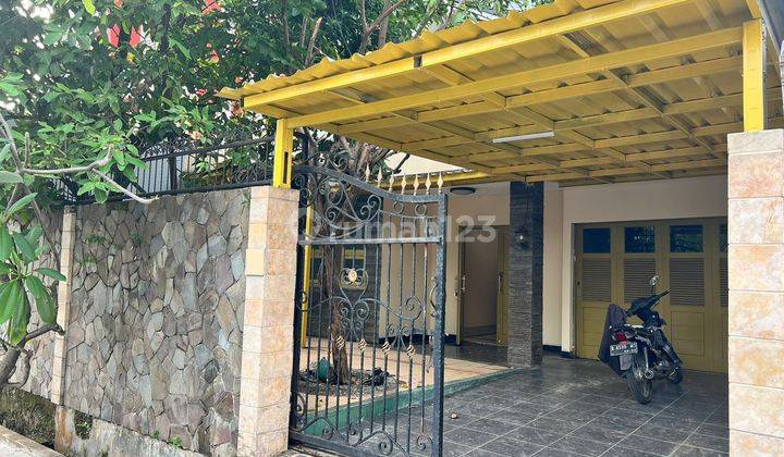 Rumah Cantik Siap Huni Terawat di Kav Dki Meruya Utara 1