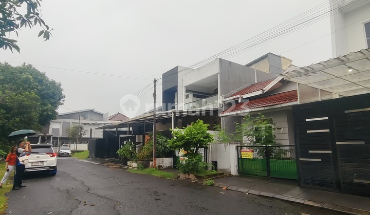 Metro Permata House1 Best Location Minimalist Price Good 2