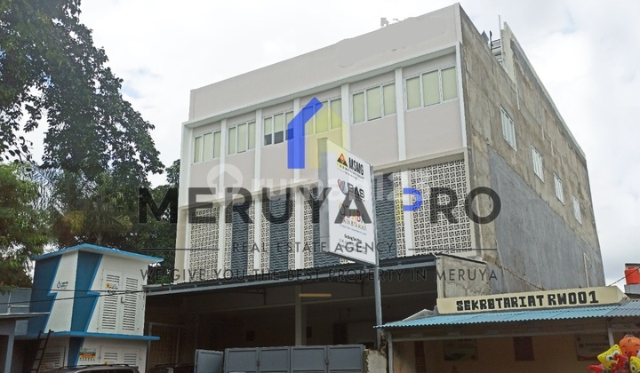 Gedung dan Tanah Kosong Pinggir Jalan Besar Kav Dki Meruya Utara