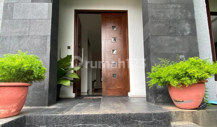 For Sale Tropical Style House Ready to Occupy Green Building 2