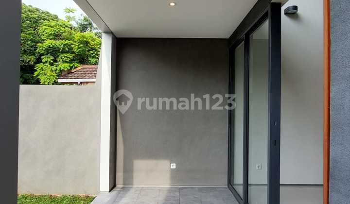 Cinere Megapolitan Brand New, 4 Bedrooms, Near Toll Gate 2