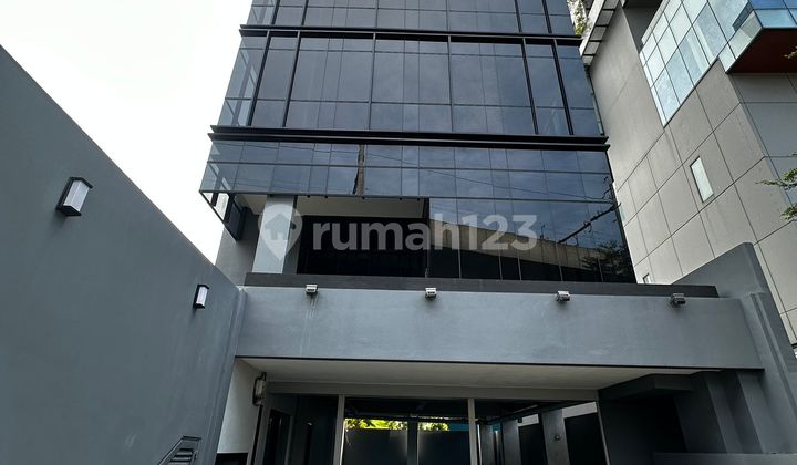 Gedung Dekat MRT Busway dan Akses Tol di Fatmawati Jakarta Selatan
