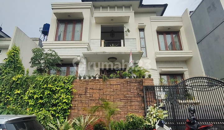 Rumah Dekat Fasilitas Umum Rs,Mall,Mesjid&Full Furnished Rumah Dekat Fasilitas Umum Rs,Mall,Mesjid&Full Furnished