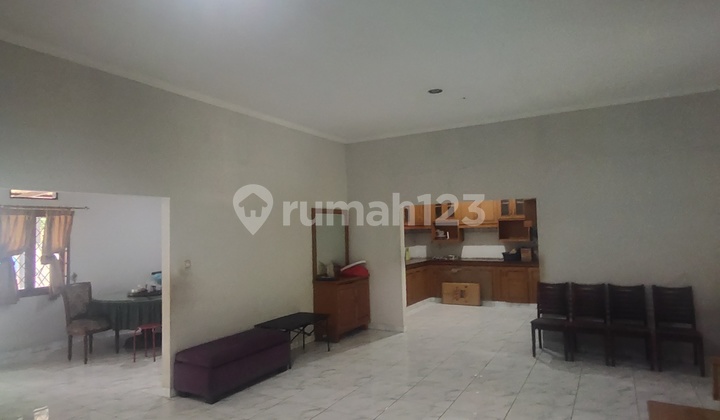 Jarang Ada Rumah dengan Kolam Renang Luas 810 M2 di Arco 2