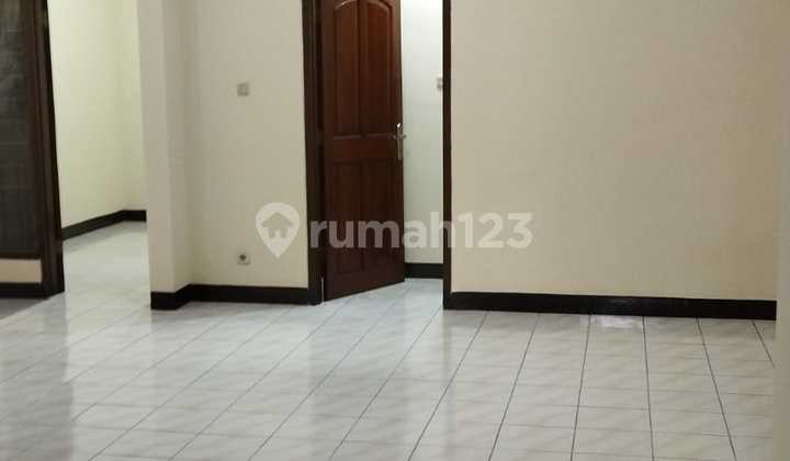 Pondok Indah House, L160 M / Lb. 140 M, Unfurnished, 145 Jt / Year 2