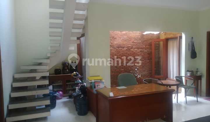 Rumah Bagus Pondok Labu ,Pinang LT, 155M 200M 2 Lantai , 3 M 2