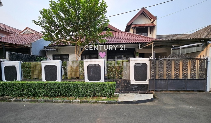Beautiful House for Rent at an Attractive Price in Bintaro Sector 3 Beautiful House for Rent at an Attractive Price in Bintaro Sector 3