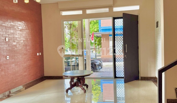 A Nice House For Sale In Bintaro Cluster Near Bintaro Plaza