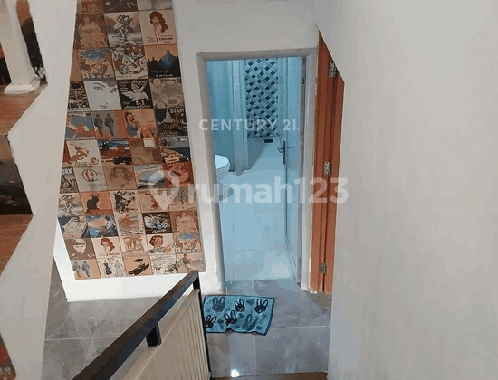 Disewakan Per Tahun Rumah Posisi Hook Bintaro Sektor 9 2