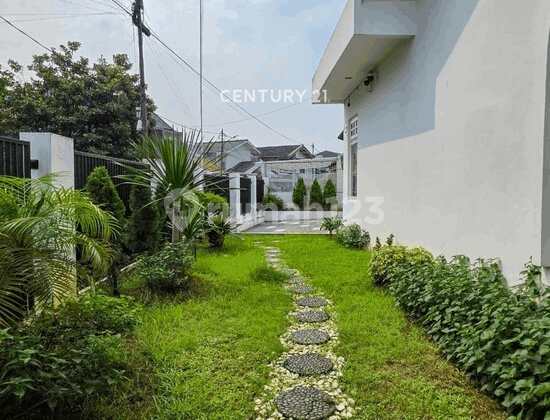 Dijual Rumah Strategis Harga Menarik di Bintaro Jakarta Selatan