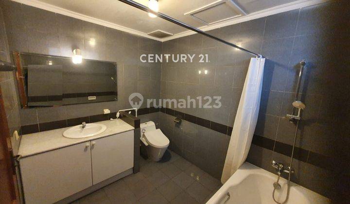 Disewakan Pertahun Apartment Di TB Simatupang 2