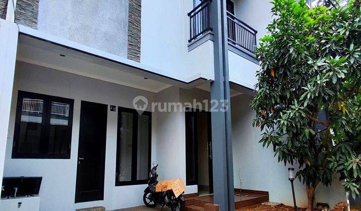 Dijual Rumah Cluster Ada 5 Br Dekat Pintu Tol Daerah Pondok Gede 2