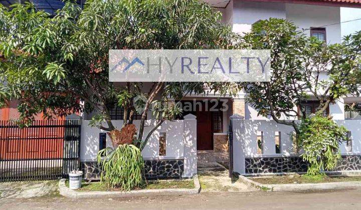 Rumah full furnished 2 lantai Istana kawaluyaan Bandung