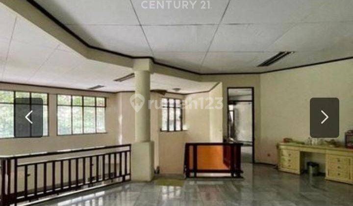 Dijual Rumah Besar Tanah Lebih Luas Di Kebayoran Jaksel CW15268 2