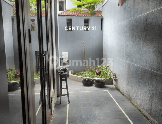 Hook Position House Ready to Occupied in Sector 9 Bintaro Ar 17779