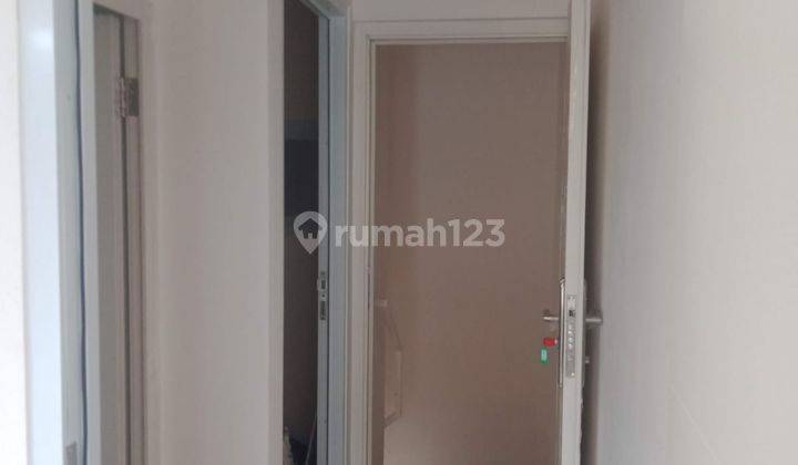 Rumah Baru Dijual Murah 2 Lantai Lokasi Strategis Kemayoran