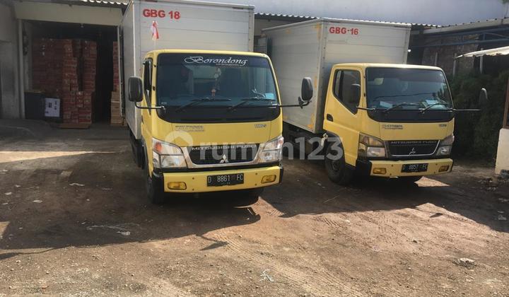 Warehouse for Sale, Currently in Active Use