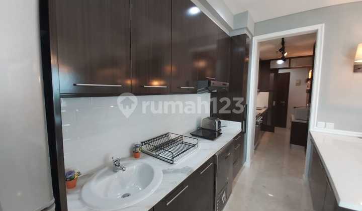 Apartemen Kemang Village Residence Tower Ritz Lantai Rendah,3br