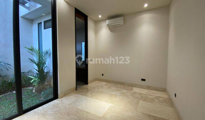 Rumah Baru Di Kemang Jakarta Selatan di Dalam Town House 2