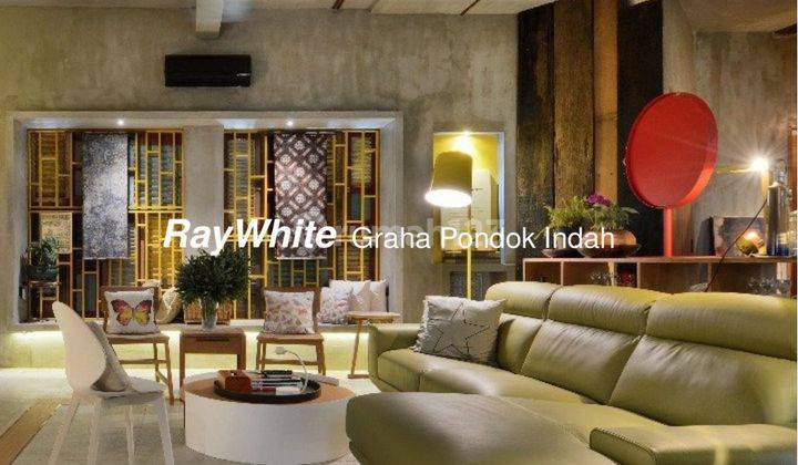 Rumah Industrial Style Siap Huni di Pondok Indah, Jakarta Selatan  2